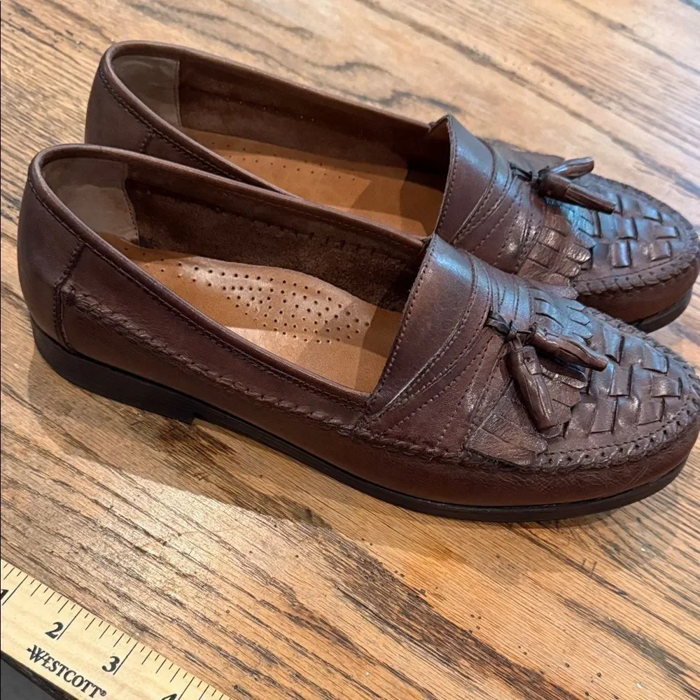 Bass Men's Tan Leather Slip-On Loafers